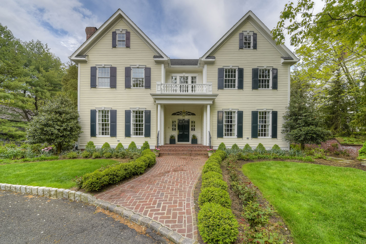 Summit NJ center hall colonial home for sale New Jersey Real Estate
