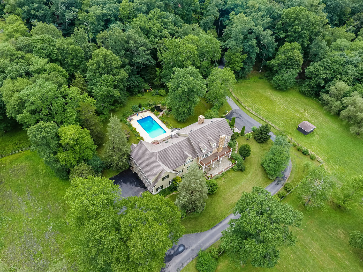 Summit NJ Roanokes Colonial home for sale Kim Cannon Summit