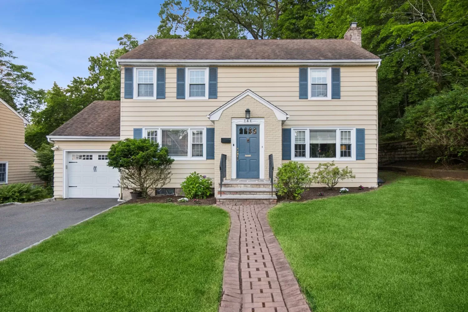 164 Forest Hill Road West Orange NJ